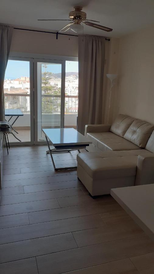 Amplio Piso Al Lado De La Playa En Nerja Apartment Ngoại thất bức ảnh